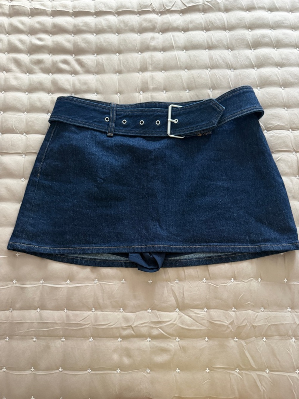 Abercrombie & Fitch Navy Mid-Rise Denim Skort